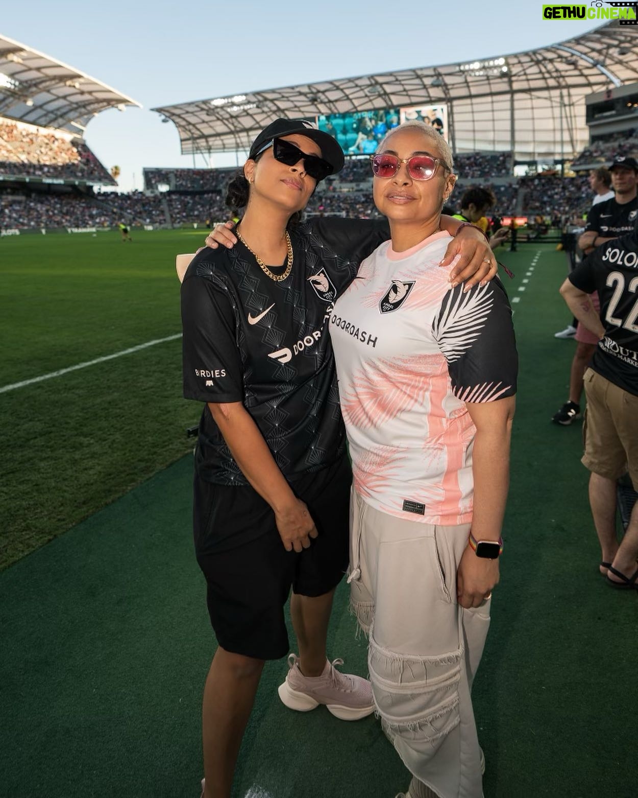 Raven-Symoné Instagram - @weareangelcity great memories!!! Thanks for the Jersey!!! And thanks to @saulopez for these fire shots!! Xoxo