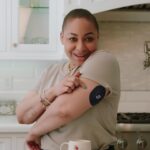 Raven-Symoné Instagram - The months of March and April were a free for all. ANYthing ANYtime I wanted… Time to batten down the hatches, track my macros and keep my blood sugar stable and low. Thanks to @signoshealth I can steer away for a bit but not get out of control because I can see my variability rate and trends during my “vacation.” For the month of May (and beyond) I’ve decided to get back on the horse pack light and #poundsdown (got some cool projects coming up). So as always got my trusty #signos app to help me along the way. With these hacks, my Signos app, and my desire I can accomplish ANYTHING! Xx