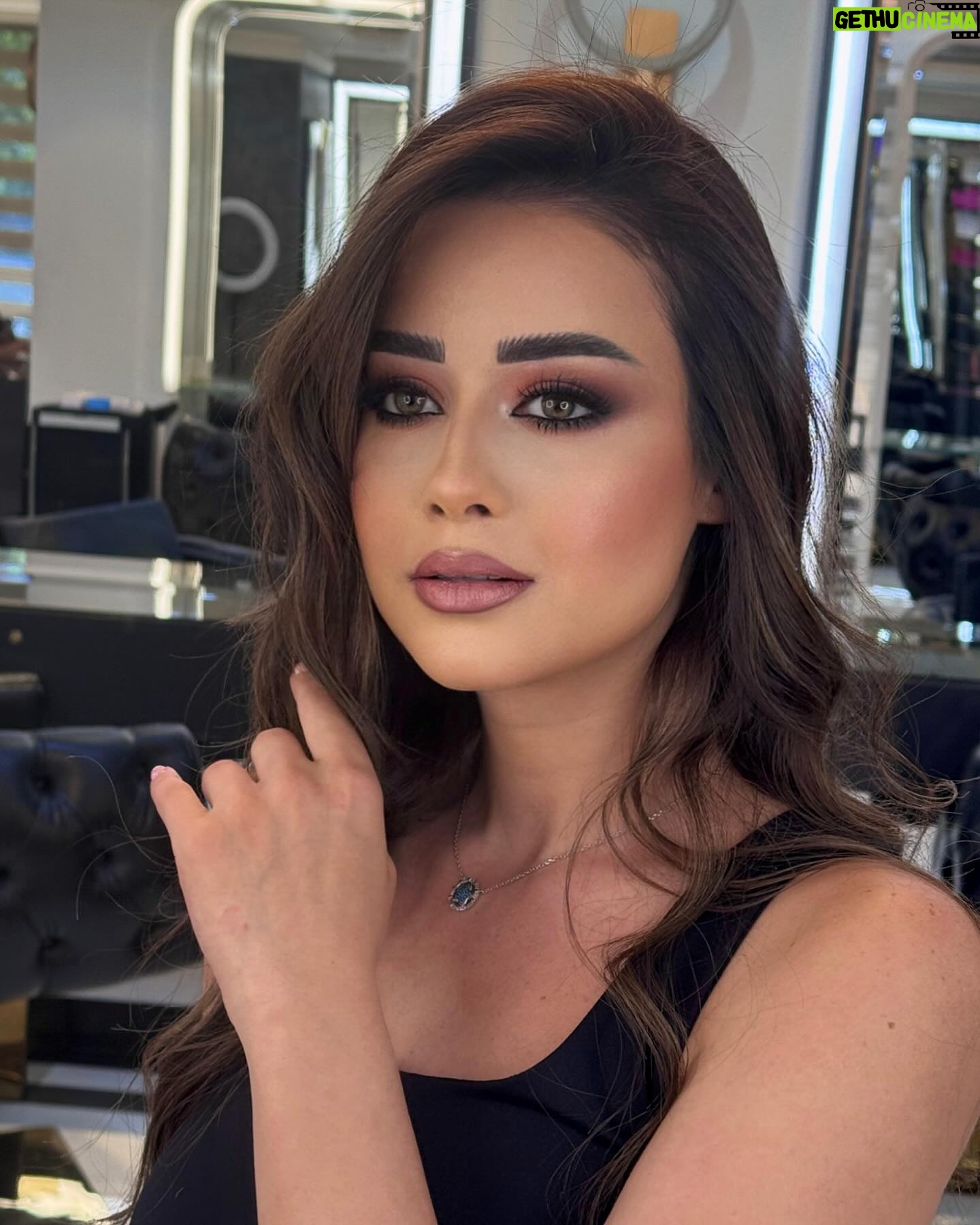 Rawaa El Saady - 22.4K Likes - ู
ูู ุงุจ : ูุณุงู
ุญุณููู ๐
ุงูููุงูุฉ ุงูุฌู
ููุฉ ุฑูุนุฉ ุงูุณุนุฏู โค๏ธ
#beautiful @rawaaalsaadii โค๏ธ
#makeupartist @wesaamhsseno ๐
@emelabeautycenter
#explorepage #explore
โโย #follow #like #love #instagood #photooftheday #followme #photography #likeforlikes #fashion #beautiful #me #instadaily #likes #smile #followforfollowback #instalike #myself #happy #f #followback #l #style #art #followers #likeforfollow #followforfollowback