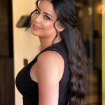 Rawaa El Saady Instagram - الفنانة الجميلة روعة السعدي ❤️ ميك اب : وسام حسينو 💄 شعر : هاني الاطرش مركز ايميلا للتجميل #beautiful @rawaaalsaadii ❤️ #makeupartist @wesaamhsseno 💄 #hairstyle @hanialatrsh_hair_style @amarat_rezk @emela_beauty_center @lalou_lashes 0950000072-0960000072-011 6114774 -011 6114773 . . . . . ‎#دمشق #اخر #اوستراد #المزة #followforlike #makeupartist #bride #eyeliner #followforfollowback #explore #explorepage✨️ #makeup #wesaamhsseno #wessamhsseno #explorepage #makeupforever #eyeshadow #eyeliner #blash #liekforlike #syrianbeauty #syria #دبي #بيروت #دمشق #syrian_selfie_photography#امارات_رزق #وسام_حسينو 0966618881