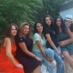 Rawaa El Saady Instagram - تاج الغالية شكرا عالجمعة الحلوة ❤❤❤❤❤ @shoukranmortajaofficial @haymaismail @qamaralkhalaf @lauraabuasaad