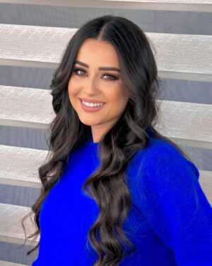 Rawaa El Saady Instagram - الفنانة الجميلة روعة السعدي ❤️
ميك اب : وسام حسينو 💄
شعر داني شلهوب 💇‍♀️
 #beautiful @rawaaalsaadii ❤️
#makeupartist @wesaamhsseno 💄
#hairstyles @dani.shalhoub 💇‍♀️
@emelabeautycenter
#explorepage #explore