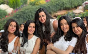 Rawaa El Saady Instagram - ❤️❤️😘 @norasaadi  @laraalsaadi  @reem_alsaadi.25  @rubaalsaadi