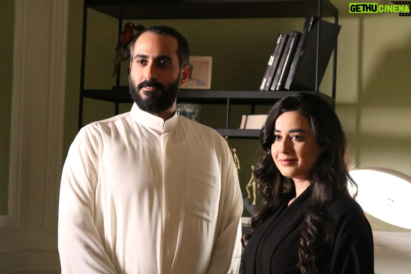 Rawaa El Saady Instagram - #من_شارع_الهرم_إلى الشراكة الحقيقة وقت يكون الكل عم يشتغل من قلبه ليقدم عمل جميل وواقعي وقريب للقلب شكراا لكل الفنانين النجمة #هدى_حسين الشغل معك كان مميز وفيه نكهة خاصة الأساتذة #خالد_البريكي #احمد_ايراج #ناصر_الدوسري وبالأخص #محمد_الرمضان و#مرام كان من الممتع الشغل معكم كنتم شركة حقيقين والفنيين يلي تعبوا معنا❤ فرحت فيكم واستمتعت بالشغل معكم شكرا استاذ #بلال_داياني #أحمد_حربة #يزن_شربتجي #طارق_رزق في كتير أشخاص خلف الكواليس ساعدوا على نجاح العمل شكراااا للكل ❤ @jamal_sanan @bilaldayani @almuthana_subh @mohd_alramadan @hudahussain @ahmad_iraj @marambloushi @khaledalburaiki @nasseraldossri @yazan_ch @eaglefilmsprod #syria #dubai #abudhabi #alkuwait #mbc1 #شاهدvip