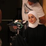 Rawaa El Saady Instagram - #من_شارع_الهرم_إلى الشراكة الحقيقة وقت يكون الكل عم يشتغل من قلبه ليقدم عمل جميل وواقعي وقريب للقلب شكراا لكل الفنانين النجمة #هدى_حسين الشغل معك كان مميز وفيه نكهة خاصة الأساتذة #خالد_البريكي #احمد_ايراج #ناصر_الدوسري وبالأخص #محمد_الرمضان و#مرام كان من الممتع الشغل معكم كنتم شركة حقيقين والفنيين يلي تعبوا معنا❤ فرحت فيكم واستمتعت بالشغل معكم شكرا استاذ #بلال_داياني #أحمد_حربة #يزن_شربتجي #طارق_رزق في كتير أشخاص خلف الكواليس ساعدوا على نجاح العمل شكراااا للكل ❤ @jamal_sanan @bilaldayani @almuthana_subh @mohd_alramadan @hudahussain @ahmad_iraj @marambloushi @khaledalburaiki @nasseraldossri @yazan_ch @eaglefilmsprod #syria #dubai #abudhabi #alkuwait #mbc1 #شاهدvip