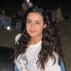 Rawaa El Saady Instagram - ♥️
#rawaa_alsaadi
#dubai
#alqudra
#abudhabi