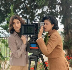 Rawan Mahdi Instagram - نورية وناعسة working backstage 🎬💙