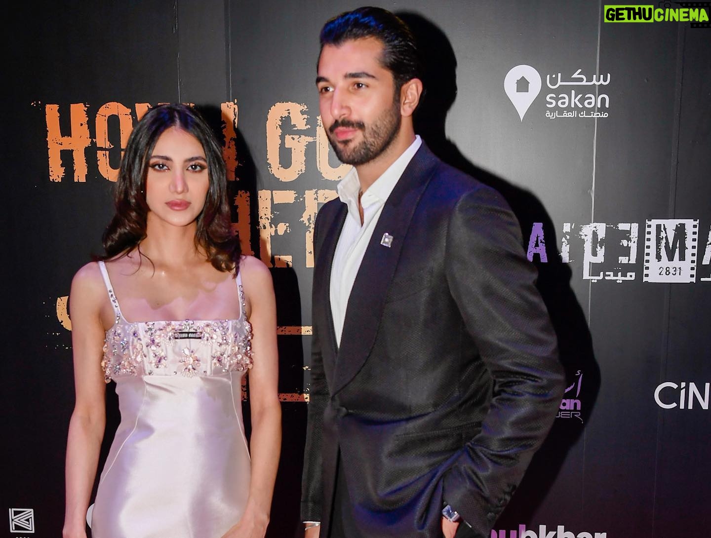Rawan Mahdi Instagram - To new beginnings and more successes, this journey will be different. @howigotthere premier at @jacc_kw was fabulous فخورة ومحظوظة إني كنت جزء من رحلة صناعة هذا الفيلم @howigotthere بقيادة وكتابة المخرج @zee_alhusaini ، رحلة تعلمت منها الكثير.. قصة محلية بمعايير إنتاجية عالمية ورؤية سينمائية خاصة Breaking the barriers between the East and the West in a beautiful way.. I want to send my gratitude to all the team for this wonderful journey! Special thanks to my Glam Team from @nailstationkw