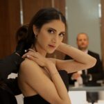 Rawan Mahdi Instagram - Pictures of a girl inside a Tiffany’s box🧚🏼‍♀️ Taken by @behind_the_abnus 🤩 Thank you @fauxconsultancy and @tiffanyandco for having me in this interesting diamond experience💎 Big thank you to my Glam Team 🖤 Styled by @daylalstylist Wardrobe @alyasra @maxmara Makeup by @beautyfigure_ Hair done by @nailstationkw