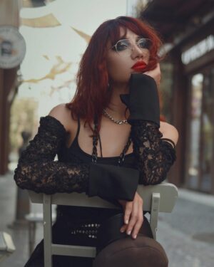 Rawan Mahdi Instagram - “From an early age I realized I saw the world differently than everyone else.” -Cruella

Makeup by:  @mohd_haddadd 😍
Taken by: @alihaddad89 ❤️