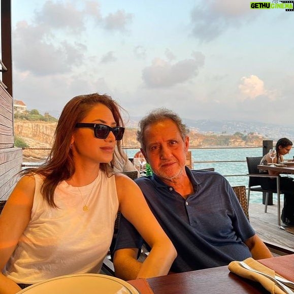 Rawan Mahdi - 16.4K Likes - Papa, puppasy🤍
My luck, my fate, my fortune.