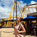 Rayanne Morais Instagram – Hoje foi o dia do @buschgardens Um dia das montanhas russas radicais 😜

Um pouquinho do dia 🎢