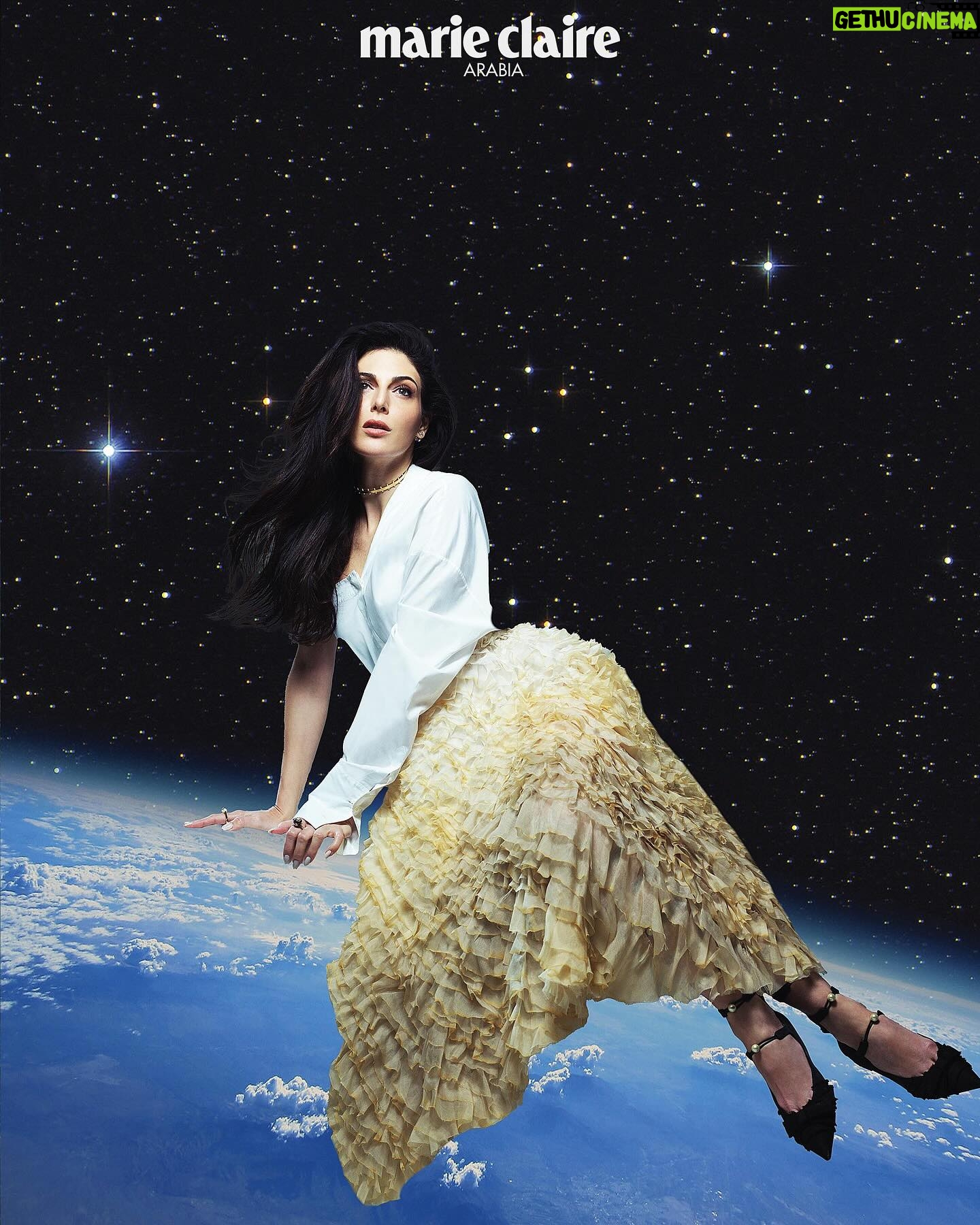 Razane Jammal Instagram - Destination: Beyond the Stars ✨ Buckle up for my latest shoot with #MarieClaireArabia #Marchissue 🪐✨🚀 I think some of you know by now how much I’m obsessed by all things cosmos which is why I was over the moon when I found what the theme was going to be for the March cover issue of @marieclairearabia with @dior @diorbeauty ! Thank you Marie Claire for all these dreamy images and capturing my inner world #sheisonajourneybeyondthestars حتى تحترق النجوم✨! صور من آخر جلسة تصويريّة لإلي مع ماري كلير. بعتقد إنو يلي بيعرفوني بيعرفو قديه بيسحرني عالم الفضا والكواكب، كرمال هيك كنت كتير مبسوطة وقت عرفت موضوع غلاف عدد شهر مارس لماري كلير مع ديور. شكراّ ماري كلير على الصور الخيالية وعلى تجسيد عالم الأحلام الخاص فيّي. Photos by @rayanayash
