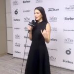 Razane Jammal Instagram - Happy International Women’s Day ❤️ It was an honor to speak up about the importance of diversifying stories on screens at the #Forbes3050 summit alongside @kristinstoller and @maitreyiramakrishnan Thank you for having me @forbeswomen ينعاد على كل إمرأة بيوم المرأة العالمي. كان شرف لإلي إني إحكي بنقاش عن أهمية التنوع بالقصص والمواضيع على الشاشة الكبيرة والزغيرة مع فوربز إلى جانب الممثلة الكندية مايتتريي ومحررة فوربز أندر ثيرتي الأميركية كريستن ستولر. Dressed in @dior @diorbeauty Styled by @farahmounzer Glam @manulosadagomez @deenaalawaid Team @maritaakl
