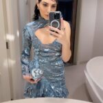 Razane Jammal Instagram - Aloo Ariel, it’s me. 🐚🧜🏻‍♀️ Out of the ocean and onto the blue carpet of @voguearabia. Thank you for making me part of your underworld fantasy and for your efforts in preserving biodiversity in the uae! 🌊💙 #vogueballofarabia طلعت من البحر دغري على السجّادة الزرقا تبع الحفل! موضوع الحفل كان حوريات الخليج لنشر التوعية عن التنوّع الطبيعي تحت المي بدولة الإمارات العربية المتحدة. Styled by @farahmounzer