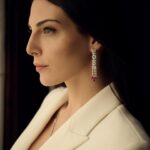 Razane Jammal Instagram - Welcome to me @cartier 🐆 Proud to announce that I’m the newest ambassador for the maison #Cartier #CartierJewelry #cartierpanthere حابة إعلن إنّي انضمّيت لعايلة كارتييه كسفيرة لإلن بالشرق الأوسط وعلى المستوى الدولي. 📸 @mrbertiewatson