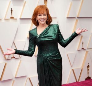 Reba McEntire Instagram - It’s the most glamorous night of the year! Good luck to all the nominees tonight! ✨ 🎬 #Oscars #Throwback