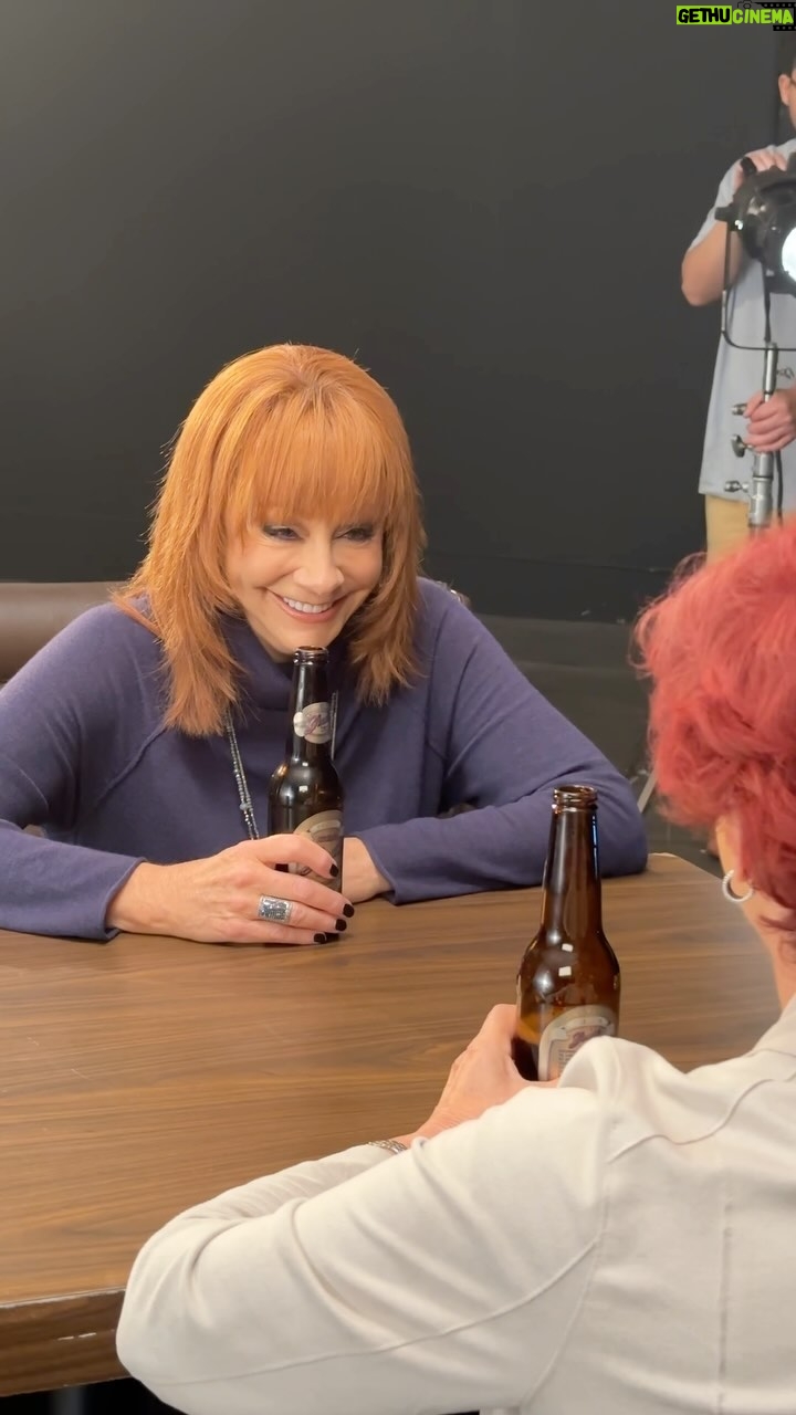 Reba McEntire - 39.8K Likes - Come with me behind the scenes of our video shoot for βSeven Minutes In Heaven.β Weβre dedicating this one to my mama!
Watch the official music video at the link in bio!