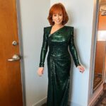 Reba McEntire Instagram – It’s the most glamorous night of the year! Good luck to all the nominees tonight! ✨ 🎬 #Oscars #Throwback