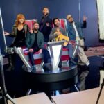 Reba McEntire Instagram - ✌️ chairs, 👆 button, & endless laughs behind the scenes. 🤭 #TheVoice premieres MONDAY February 26 at 8/7c on @nbc and streaming on @peacock.