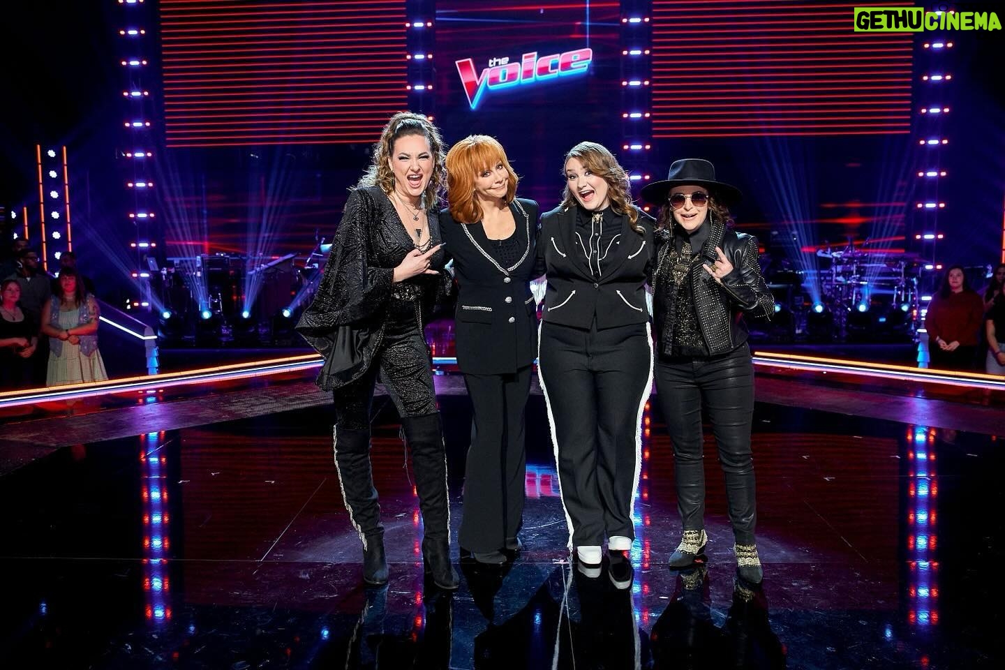 Reba McEntire Instagram - Let’s go girls! @nbcthevoice #TeamReba