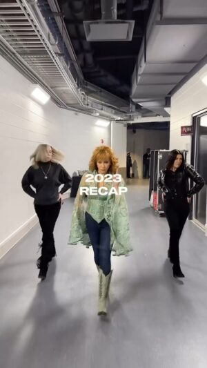 Reba McEntire Instagram - What an incredible year it’s been! Thanks for continuing on this journey with me. I am one lucky cowgirl!