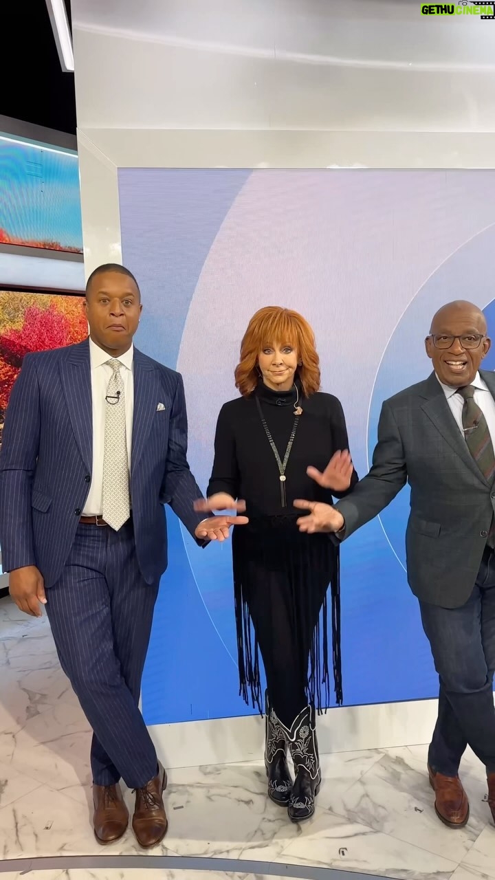 Reba McEntire - 35.2K Likes - Fit check β
@bravoandy @sethmeyers @alroker @craigmelvinnbc