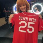 Reba McEntire Instagram – If the shirt fits, wear it 👑 Thanks for the gift @danandshay! #TheVoice