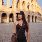 Rebecca Chen Instagram - Have you been to the colosseum? Here are 5 fun facts about the colosseum! -The Colosseum is over 1,900 years old. ... -Gladiatorial shows took place at the Colosseum. ... -The Colosseum is famous for being the world's largest amphitheater. ... -You can see a section of the arena that was once underground. ... -It's one of the New 7 Wonders of the World. #colosseum #rome #romanhistory #romanempire