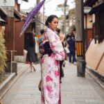 Rebecca Chen Instagram - 愛してる (Aishiteru) 💓🌸 1,2,3,4 or 5? 🌸 💓 📸 @sweetnsour_vision