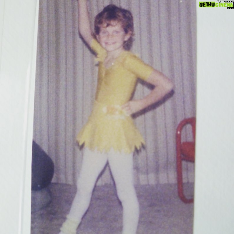 Rebecca Mader Instagram - #tbt to when I played a Daffodil in a School play. Nice sewing skills Mum! #nailedit 💚🌼