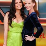 Rebecca Mader Instagram - Had a wicked time at the premiere for my sister @lanaparrilla new @netflix movie #Atlas that drops THIS Friday! Congratulations Lana! 🎬💚❤️ Dress: @yumikim