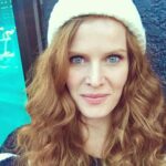 Rebecca Mader Instagram – Happy #wickedwednesday #mypretties How’s your 2018 so far? I’m loving being back on the set of @onceabcofficial I can’t wait for you to see the new episodes! Is it March 2nd yet?! 💚❄️ #onceuponatime #zelena