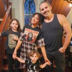 Rebecca Victoria Hardy Instagram - Another escape room in the books ! A hidden gem in a small southern town that rivals most rooms I’ve seen. Didn’t win but very pleasantly surprised 🖤🕰️ #escaperoom #househardy