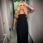 Rebel Wilson Instagram - London Palladium & London in general: I LOVE YOU! Thanks for turning out to see me chat about my book REBEL RISING with the gorgeous @fearnecotton 💋🇬🇧💋 what an amazing night at such an iconic venue! Hair: @itsdash Make-Up: @karindarnell Styling: @elizabethstewart1 @jordan_grossman Thank you to our tour production manager Will for being such a champion and everyone at FANE for putting on the event