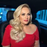 Rebel Wilson Instagram - Manchester!!! Not only are you great at football but you are such an awesome crowd! I felt so honored to share the stage with you all tonight ❤️🇬🇧❤️ #rebelrising