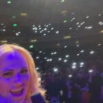 Rebel Wilson Instagram - I can’t believe how epic my first night in Scotland was! Thank you to all the glorious people who came out and supported, I hope you enjoy the book! And to my new best friend @1judilove who is really the QUEEN and co-incidentally we both wore hot pink! Make-up: @karindarnell Hair: @itsdash Styling: @elizabethstewart1 🏴󠁧󠁢󠁳󠁣󠁴󠁿 🩷🏴󠁧󠁢󠁳󠁣󠁴󠁿