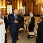 Recep Tayyip Erdoğan Instagram - Dünya İslam Bilginleri İstişare Toplantısı vesilesiyle farklı ülkelerden kardeşlerimizi, âlimlerimizi, kanaat önderlerimizi Türkiye’de misafir etmekten büyük memnuniyet duydum. Bu önemli toplantının Gazzeli mazlumlar için umuda, kurtuluşa ve barışa vesile olmasını diliyorum.