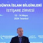 Recep Tayyip Erdoğan Instagram - Dünya İslam Bilginleri İstişare Toplantısı vesilesiyle farklı ülkelerden kardeşlerimizi, âlimlerimizi, kanaat önderlerimizi Türkiye’de misafir etmekten büyük memnuniyet duydum. Bu önemli toplantının Gazzeli mazlumlar için umuda, kurtuluşa ve barışa vesile olmasını diliyorum.