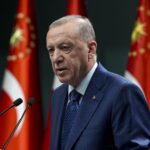 Recep Tayyip Erdoğan Instagram - Uluslararası öğrenci hareketliliğinden aldığımız payın artması korkulacak değil gurur duyulacak bir durumdur. “Türkiye’ye yabancı öğrenci gelmesin” demek, “devletimizin nüfuz alanı büyümesin, ülkemiz kabuğunu kırmasın” demektir.
