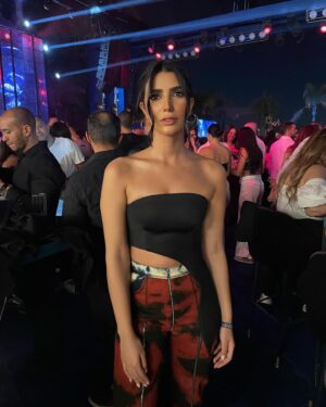 Reem Samy Instagram - About last night celebrating “ Locanda Luxury Hotel“ congratulations @amrdiab 
@emaarmisr 

Styled by my sister @aisha.styles 
Outfit @borderline_the_label