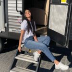 Reem Samy Instagram - Happy Friday💫 #shooting