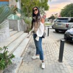 Reem Samy Instagram - #fridayvibes . #reem_samy #actress🎬 #eygpt #ksa #dubai #saudiarabia #fashion #famous_support #السعودية #العراق #الاردن #الرياض #دبي #الامارات #الرياض