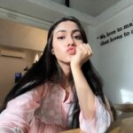 Reem Shaikh Instagram – Life in snapchats
