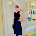 Reen Rahim Instagram - Mati lah nak…korg tengok video ni kat hujung tu aku punye melantak ice cream mcm mane kul ,,time tu 10pm tau❗️ now effect die aku active nak mampos😒 laki aku dah tido sape nk layan aku skrg ni cite die? Ape pon i had a good ‘me time’ today super good🤭 Relekx facial at @my__clinic ✅ Nail spa✅ Good food✅ Great dessert✅ Chill music ✅ Emmm konon nk come back stronger esok, sbb dah refresh,kalu 4pg tak tido lg cite die ape esok ni?..