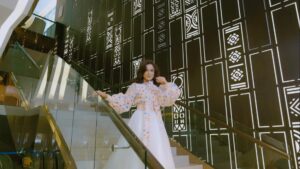 Reen Rahim Instagram - Siapa boleh bagi maksud yg tersirat dan tersurat dari video ni REEN NAK BG HADIAH. Comment ⬇️