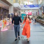 Reen Rahim Instagram - Reen start fokus balik dgn business @reenrahimhygienewashhq masa baru kawin.. die lah menghadap segala tsunami lintang pukang emosi i.. Thank you cuami… Wahai suami2 kat luar sana,isteri awak semua ade kehebatan die,yg sebenarnya suami je yang mampu keluarkan kehebatan die,jangan takut isteri kalau dah berduit lupe diri n berlagak.. sbb kami bagi balik 100kali ganda apa yg kami dapat dri suami,kalau korg jaga kami elok maka elok lah korg dapat.kalau korg kelaut maka itu lah korg dapat.isteri kan cerminan suami..kalau isteri ade income sendiri kepala korg pon tak pening..silap2 die backup ape yg patut. Itu menurut reen lah… kalau salah sory❤️ Meet & Great Reen Rahim Hygiene wash Lover X El&n Cafe Malaysia! Big thanks to Vanue& Food Special thanks to #elanlondon #elanlondonMalaysia @elan_cafe @EL&N LondonMalaysia . Photo & Videographer @thelov.co . Deco Backdrop @colorsby_luven . Voucher Salon @lecic_glam . Voucher Hotel @wolokualalumpur . Lipmate @glamerizwedding . Fres Drink Water @sakuragawa.my @reenrahim @real_feedback_of_customers @reenrahimhygienewashhq #reenrahimhygienewash #reenrahim #hygienewashformen #femininewash #pencuciwanita #pencucilelaki #femininehygiene #femininecare #mencare