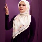 Reen Rahim Instagram – Mane satu korg suke? 1,2,3or 4?

Actually byk lg design korg pg tengok ig @tudungkekaboo
