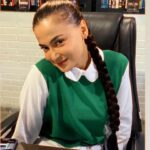 Reen Rahim Instagram - Yang mane satu pilihan hati? #manuskripcintaayaana Outfit by @leeyanarahman.co @reenrahimhygienewashhq @real_feedback_of_customers @reenrahim_fighter Reenrahim.com