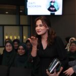 Reen Rahim Instagram - kalau nk berjaya kite kene lah cucuk rapat mereka yg dah berjaya betul tak❓ @real_feedback_of_customers @reenrahimhygienewashhq @reenrahim_fighter